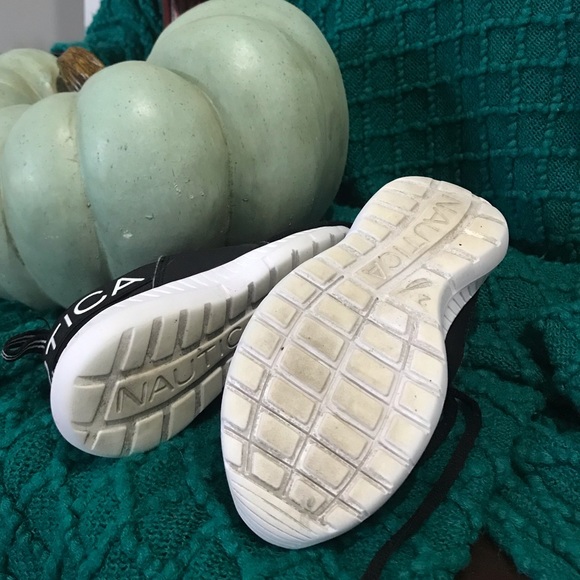 Kid sneakers - Picture 4 of 5